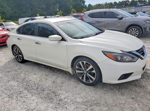1N4AL3AP9HC480905 2017 NISSAN ALTIMA White Delantero derecho