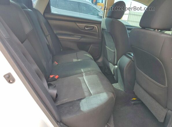 1N4AL3AP9HC480905 2017 NISSAN ALTIMA White Vista de los asientos traseros