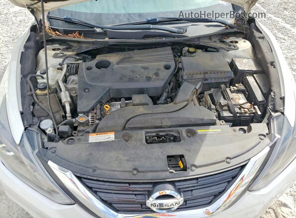 1N4AL3AP9HC480905 2017 NISSAN ALTIMA White Vista interior trasera