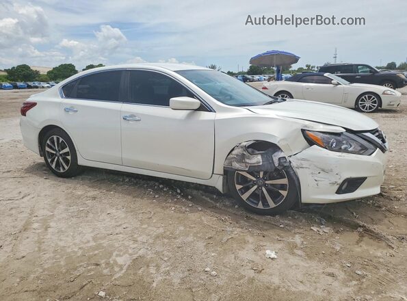 1N4AL3AP9HC482833 2017 NISSAN ALTIMA White Delantero derecho