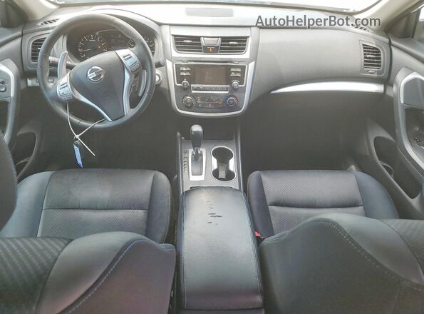 1N4AL3AP9HC482833 2017 NISSAN ALTIMA White Vista del salpicadero