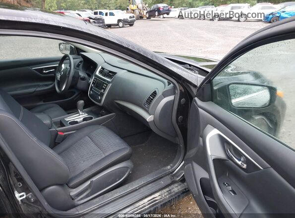 1N4AL3AP9HN358081 2017 NISSAN ALTIMA Black Front interior view