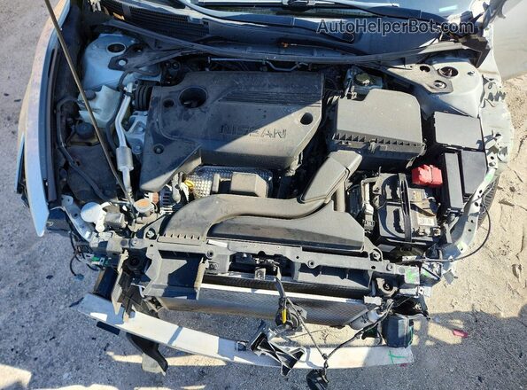 1N4AL3AP9JC156102 2018 NISSAN ALTIMA Серебряный Вид задней части салона
