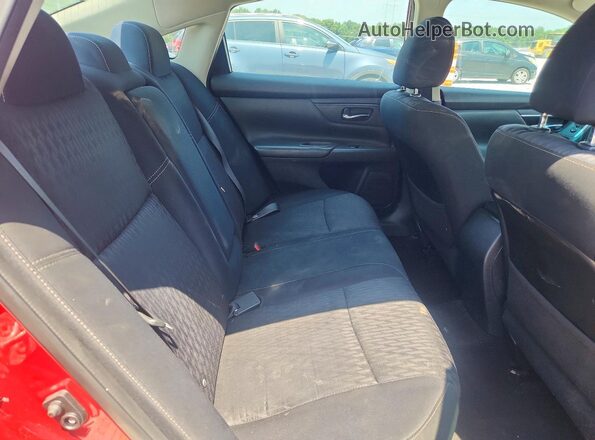 1N4AL3AP9JC160411 2018 NISSAN ALTIMA Red Rear seats view