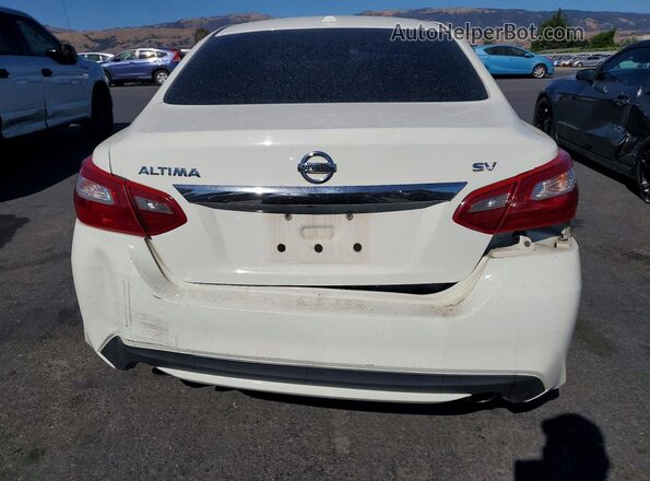 1N4AL3AP9JC163826 2018 NISSAN ALTIMA White Widok z tyłu