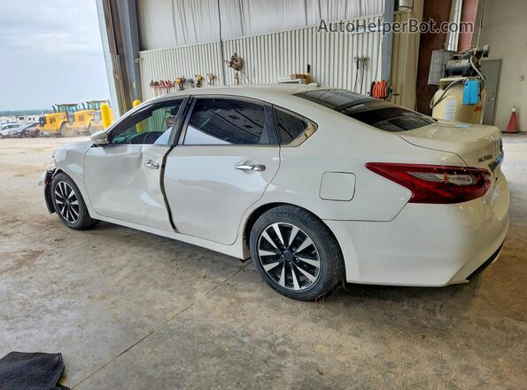 1N4AL3AP9JC188788 2018 NISSAN ALTIMA White Tył lewy