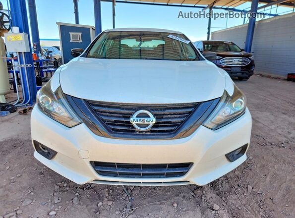 1N4AL3AP9JC247192 2018 NISSAN ALTIMA White Vista frontal