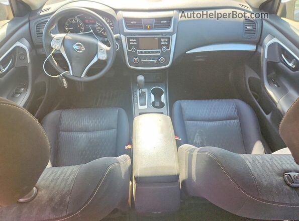 1N4AL3AP9JC275543 2018 NISSAN ALTIMA Black Вид панелі приладів