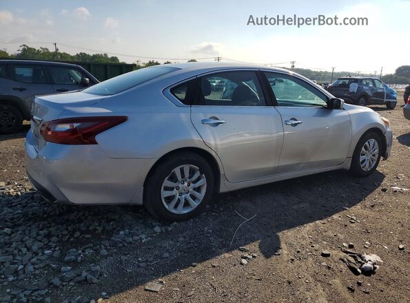 1N4AL3AP9JC281584 2018 NISSAN ALTIMA Silver Delantero derecho