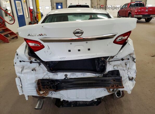 1N4AL3APXGC158109 2016 NISSAN ALTIMA White Widok z tyłu