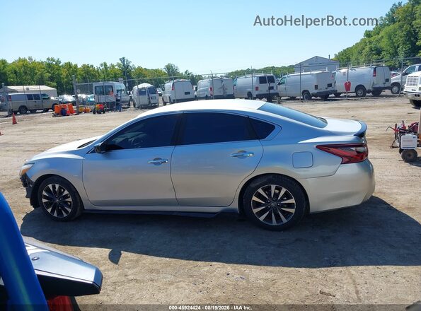 1N4AL3APXGC161852 2016 NISSAN ALTIMA Silver Widok wnętrza 360 stopni