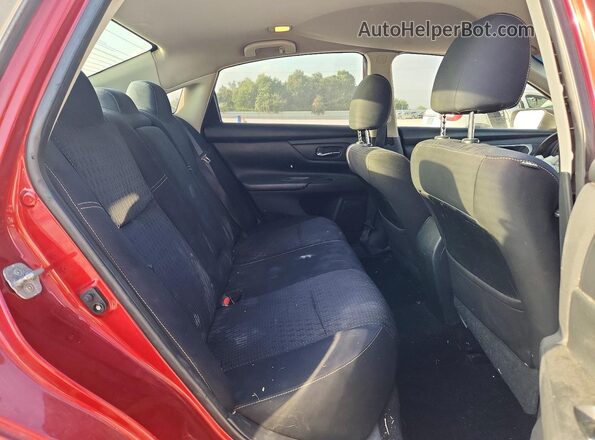 1N4AL3APXGC294692 2016 NISSAN ALTIMA Red Widok tylnych siedzeń