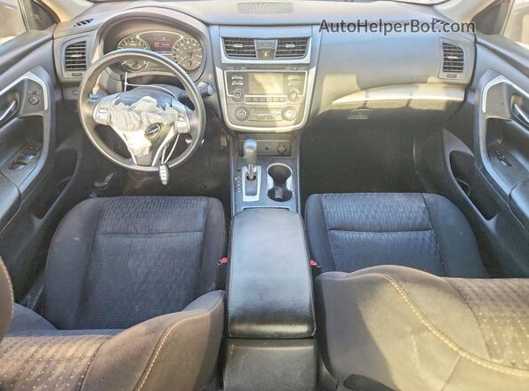 1N4AL3APXGC294692 2016 NISSAN ALTIMA Red Widok deski rozdzielczej