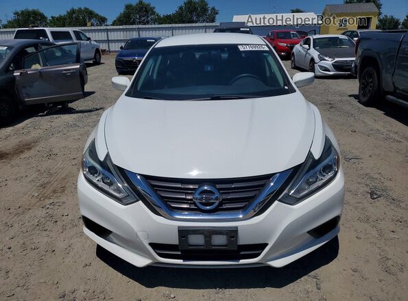 1N4AL3APXGN327940 2016 NISSAN ALTIMA White Widok z przodu