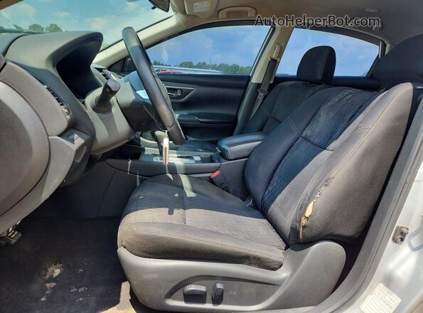 1N4AL3APXHC114581 2017 NISSAN ALTIMA Silver Front interior view