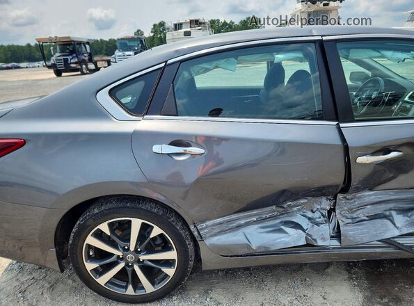 1N4AL3APXHC158497 2017 NISSAN ALTIMA Charcoal Rear seats view