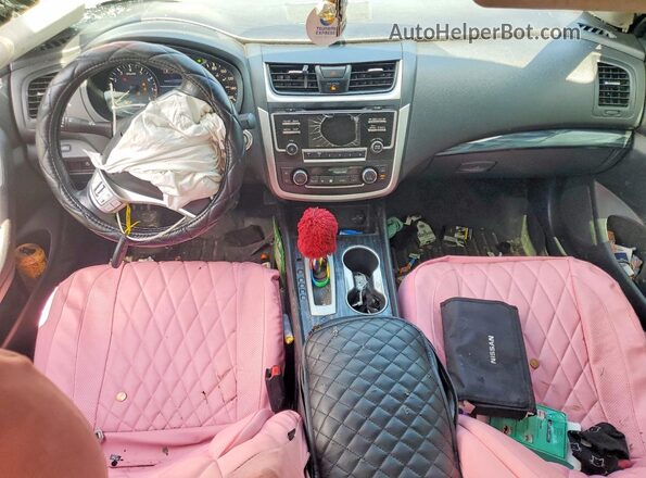 1N4AL3APXHC184212 2017 NISSAN ALTIMA Черный Вид панели приборов
