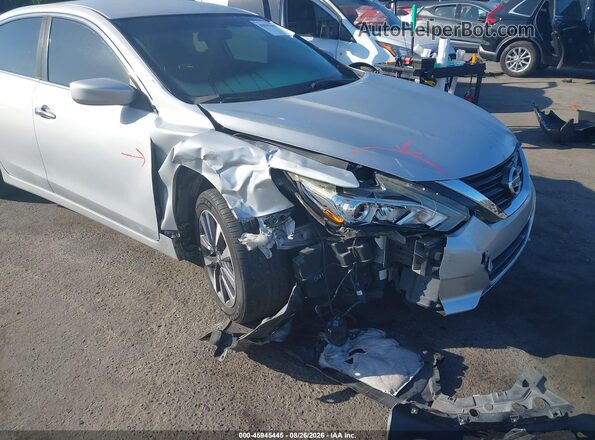 1N4AL3APXHC185585 2017 NISSAN ALTIMA Silver Vista frontal