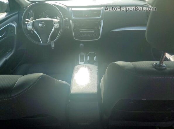 1N4AL3APXHC197784 2017 NISSAN ALTIMA Blue Dashboard view
