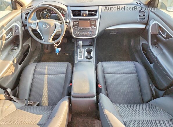 1N4AL3APXHC246840 2017 NISSAN ALTIMA White Вид панелі приладів