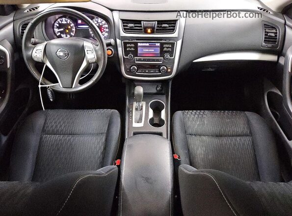 1N4AL3APXHC249785 2017 NISSAN ALTIMA Charcoal Vista del salpicadero
