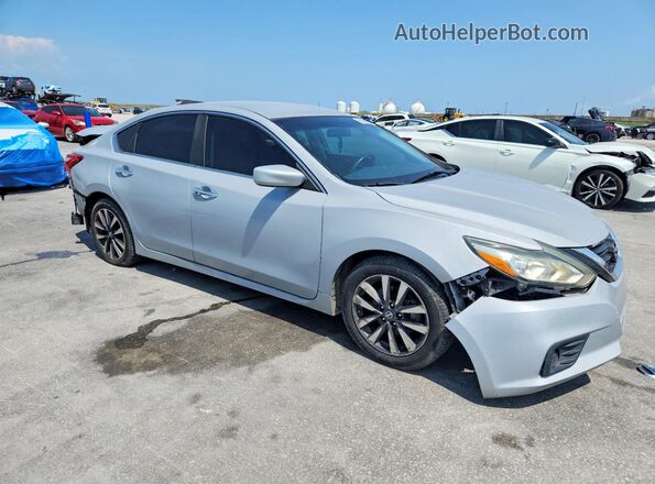 1N4AL3APXHC256218 2017 NISSAN ALTIMA Silver Передня права чверть
