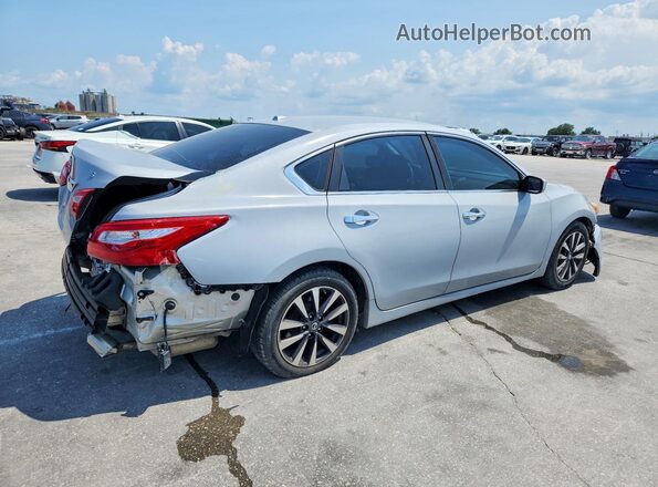 1N4AL3APXHC256218 2017 NISSAN ALTIMA Silver Задня права чверть