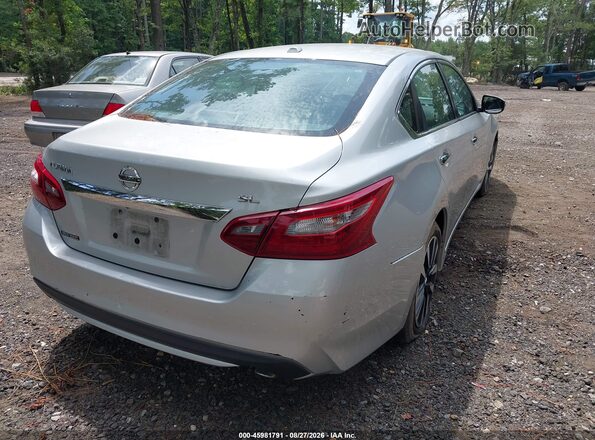 1N4AL3APXJC117034 2018 NISSAN ALTIMA Silver Tył prawy