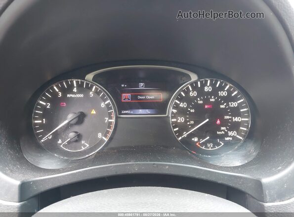 1N4AL3APXJC117034 2018 NISSAN ALTIMA Silver Widok tylnych siedzeń