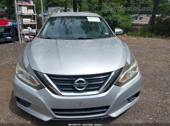1N4AL3APXJC117034 2018 NISSAN ALTIMA Silver Widok zestawu wskaźników