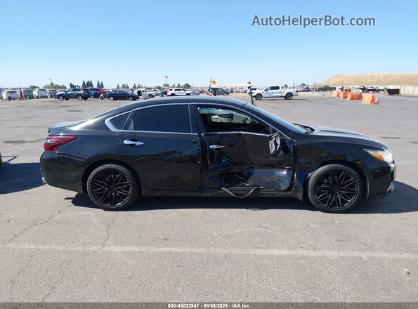 1N4AL3APXJC137719 2018 NISSAN ALTIMA Черный Панорамный вид салона 360°