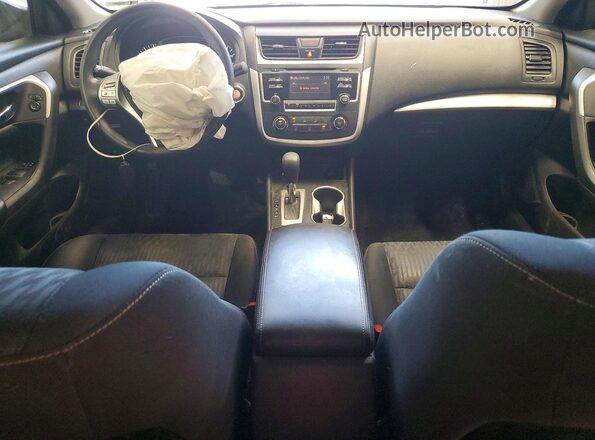 1N4AL3APXJC168226 2018 NISSAN ALTIMA Red Dashboard view
