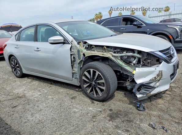1N4AL3APXJC175483 2018 NISSAN ALTIMA Silver Przód prawy