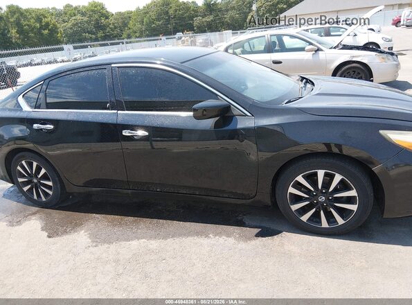 1N4AL3APXJC175645 2018 NISSAN ALTIMA Черный Вид задней части салона