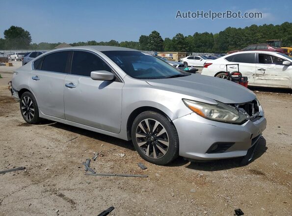 1N4AL3APXJC180988 2018 NISSAN ALTIMA Серебряный Передняя правая четверть