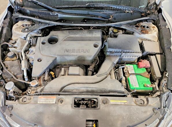 1N4AL3APXJC472379 2018 NISSAN ALTIMA Белый Вид задней части салона