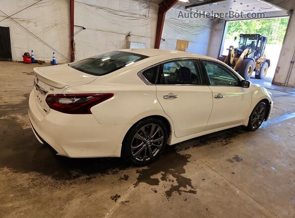 1N4AL3APXJC472379 2018 NISSAN ALTIMA White Trasero derecho