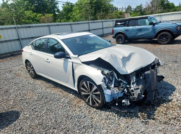1N4AL4CV1MN329427 2021 NISSAN ALTIMA White Przód prawy