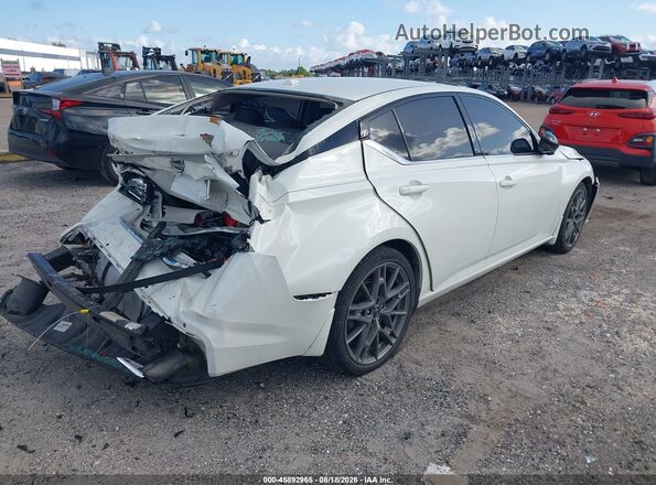 1N4AL4CV2PN324984 2023 NISSAN ALTIMA Белый Задняя правая четверть