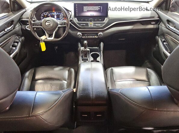 1N4AL4CV3PN335993 2023 NISSAN ALTIMA Серый Вид панели приборов