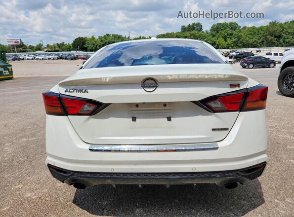 1N4AL4CV3PN351336 2023 NISSAN ALTIMA White Rear view