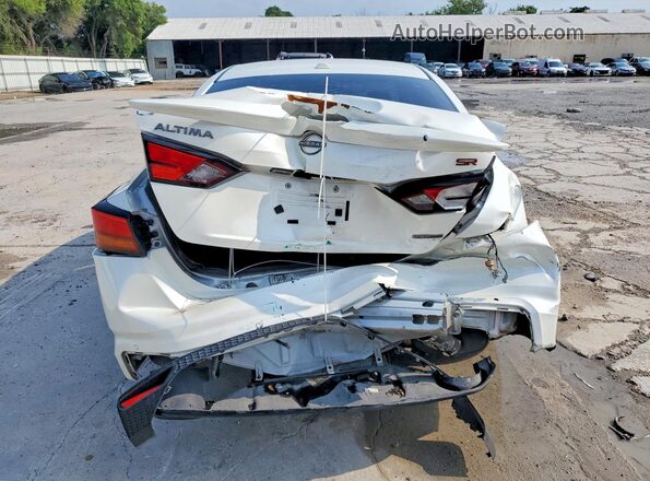 1N4AL4CV7RN339273 2024 NISSAN ALTIMA White Հետևի տեսք