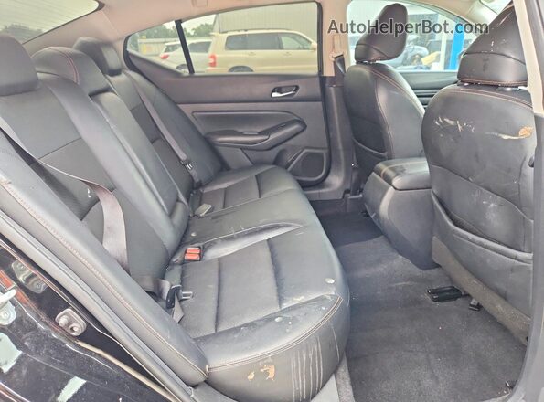 1N4AL4CVXMN304655 2021 NISSAN ALTIMA Black Vista de los asientos traseros