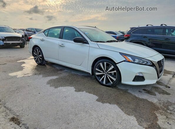 1N4AL4CVXMN308575 2021 NISSAN ALTIMA White Przód prawy