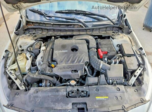 1N4AL4CVXMN308575 2021 NISSAN ALTIMA White Widok wnętrza z tyłu