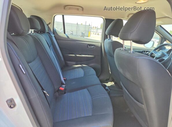 1N4AZ1BV1SC566507 2025 NISSAN LEAF Белый Вид задних сидений