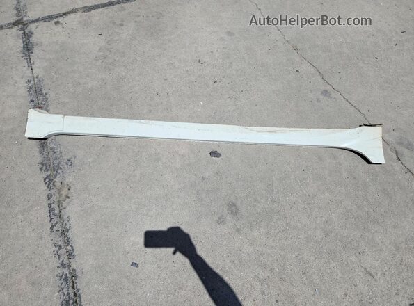 1N4AZ1BV5SC558541 2025 NISSAN LEAF White Շարժիչի բաժամունքի տեսք