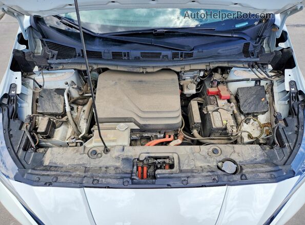 1N4AZ1BV5SC558541 2025 NISSAN LEAF White Սալոնի հետևի տեսք