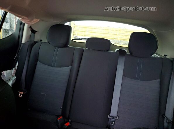 1N4AZ1BV7PC556720 2023 NISSAN LEAF White უკანა სავარძლების ხედი