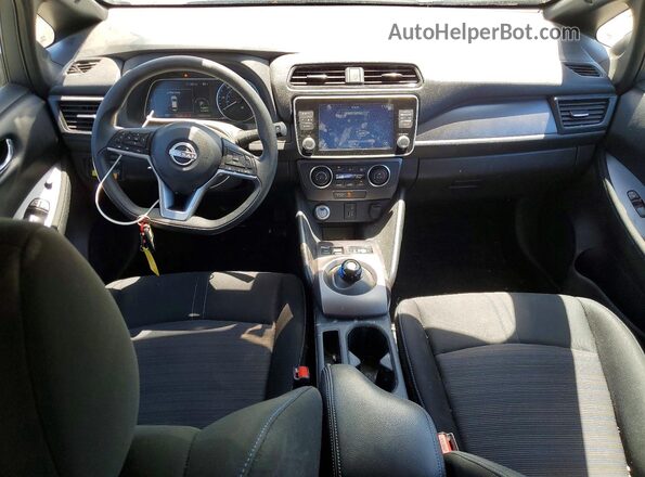 1N4AZ1BV9SC563502 2025 NISSAN LEAF Белый Вид панели приборов